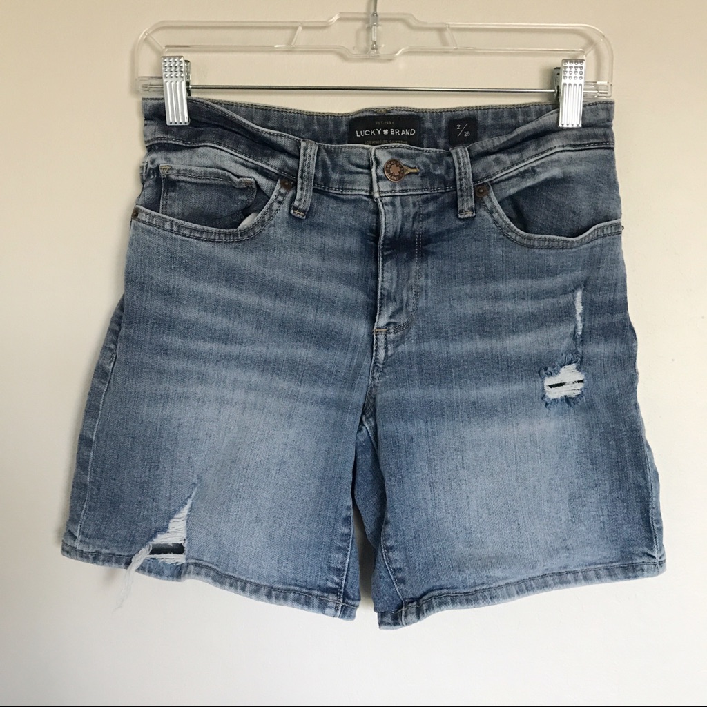 Lucky Brand Distressed The Roll Up Shorts 26